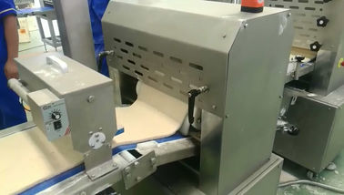 Pizza del estándar europeo que hace la máquina con el sistema que cubre de la pasta industrial proveedor