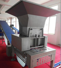 Buñuelo automático del cortador del hexágono que hace la máquina con el sistema que cubre de la pasta modular proveedor